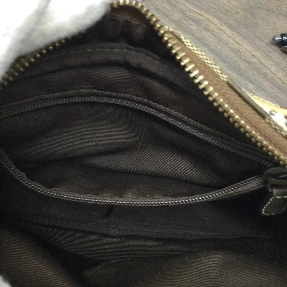 GUC Coach Signature Canvas Crossbody Bag in Khaki Tan